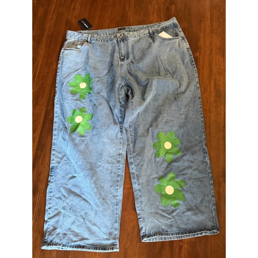 Xpluswear Women's Denim Jeans Flowers NWT